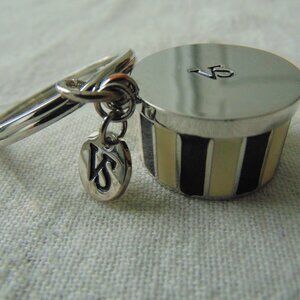 Victorias Secret key chain / pocketbook toggle